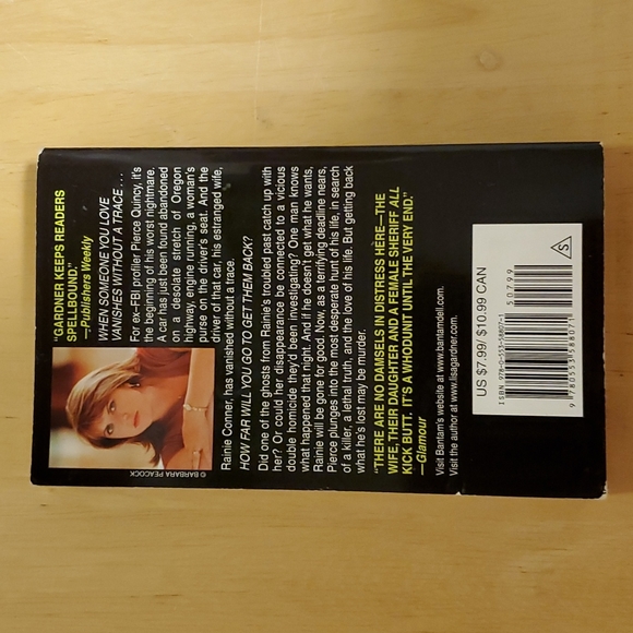 Gone by Lisa Gardner - Picture 2 of 2